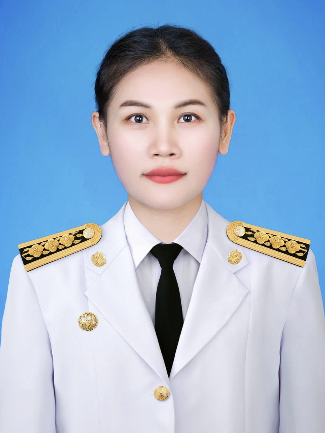 นางสาววิภา พาอ้ม