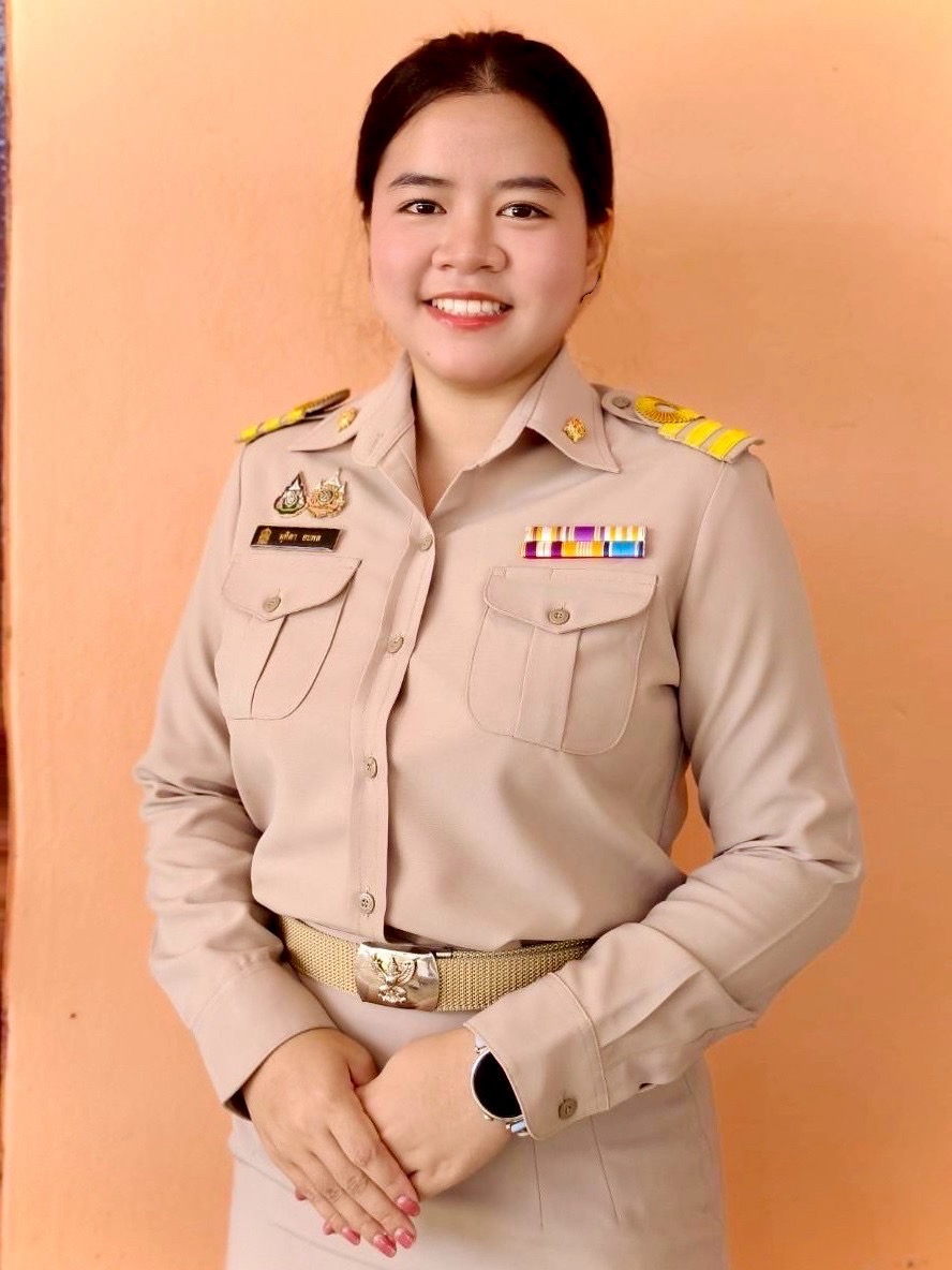 นางสาวมุทิตา อบพล