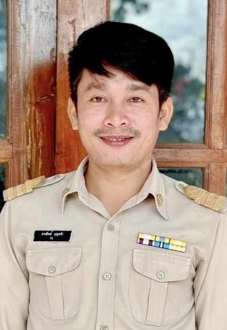 นายดวงทิพย์ บุญหล้า