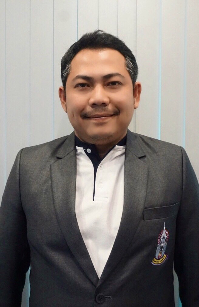 คุณประวิทย์ ฤกษ์ถลาง