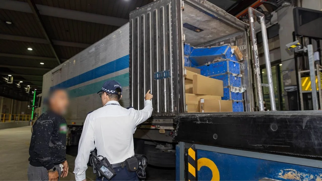 SPF: 265 foreign vehicles with outstanding fines stopped at land checkpoints in three-day operation