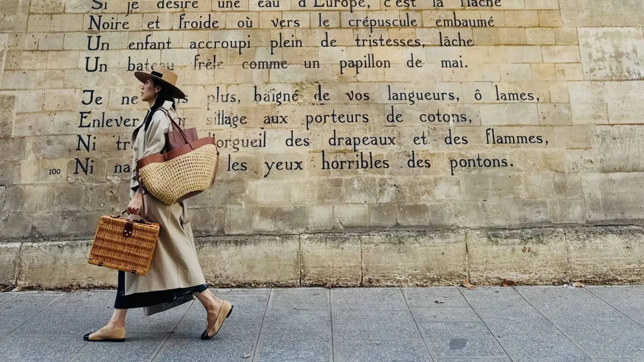 Sharon Au: As a Singaporean, I come from a society with a very different relationship to public order, but 9 years in Paris have taught me a lot