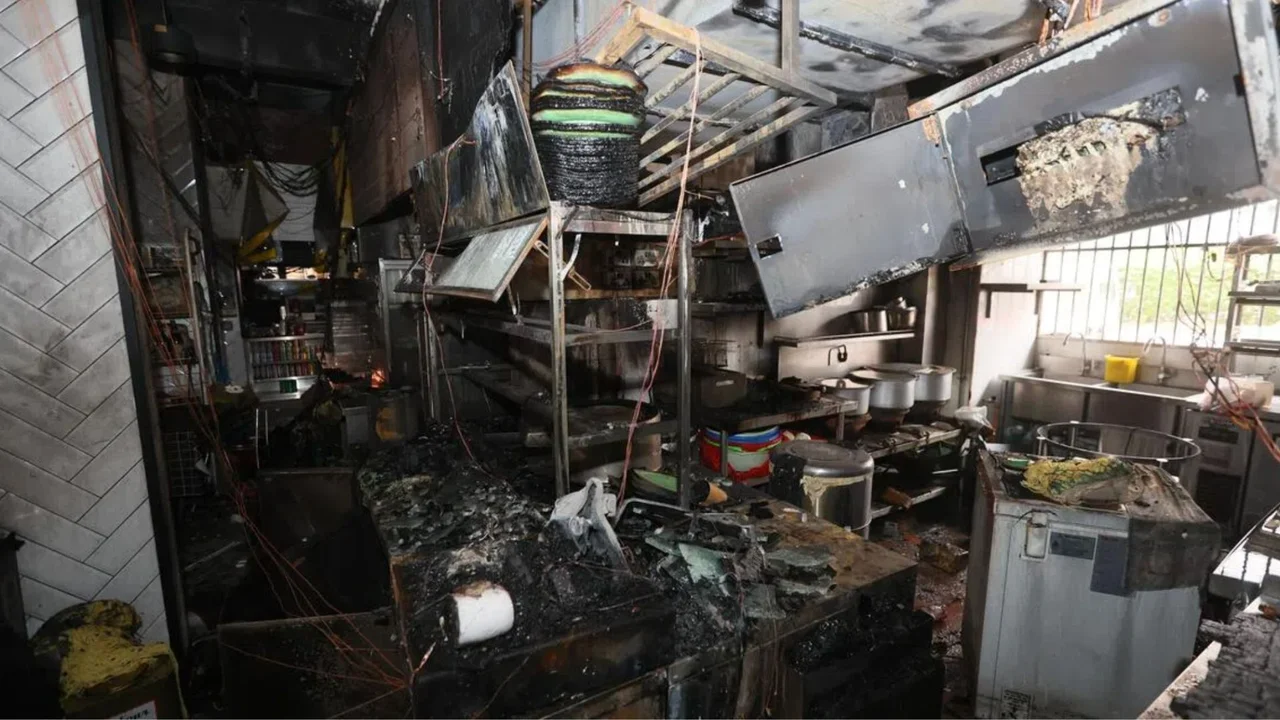 HDB coffee shop fire erupts after 3 loud bangs, leaving 1 person hospitalised