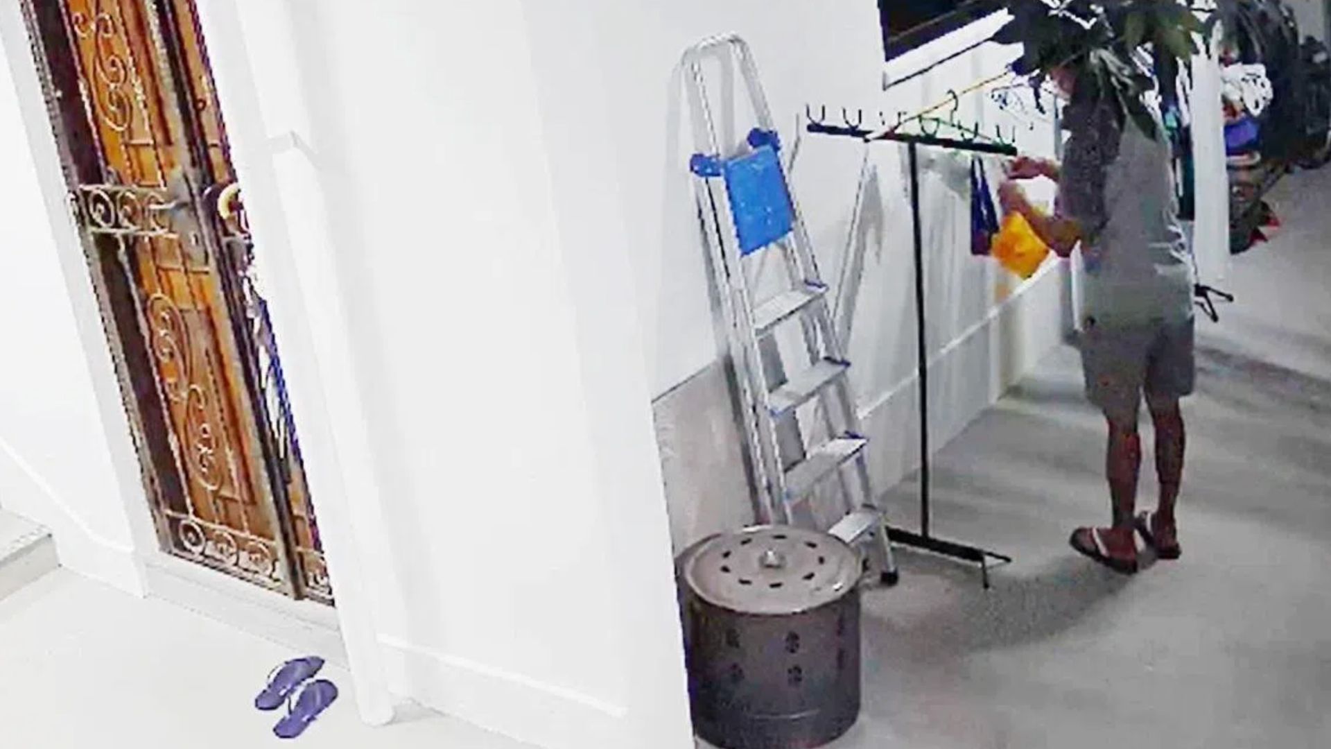 Same man filmed twice stealing underwear outside HDB unit in early morning raids
