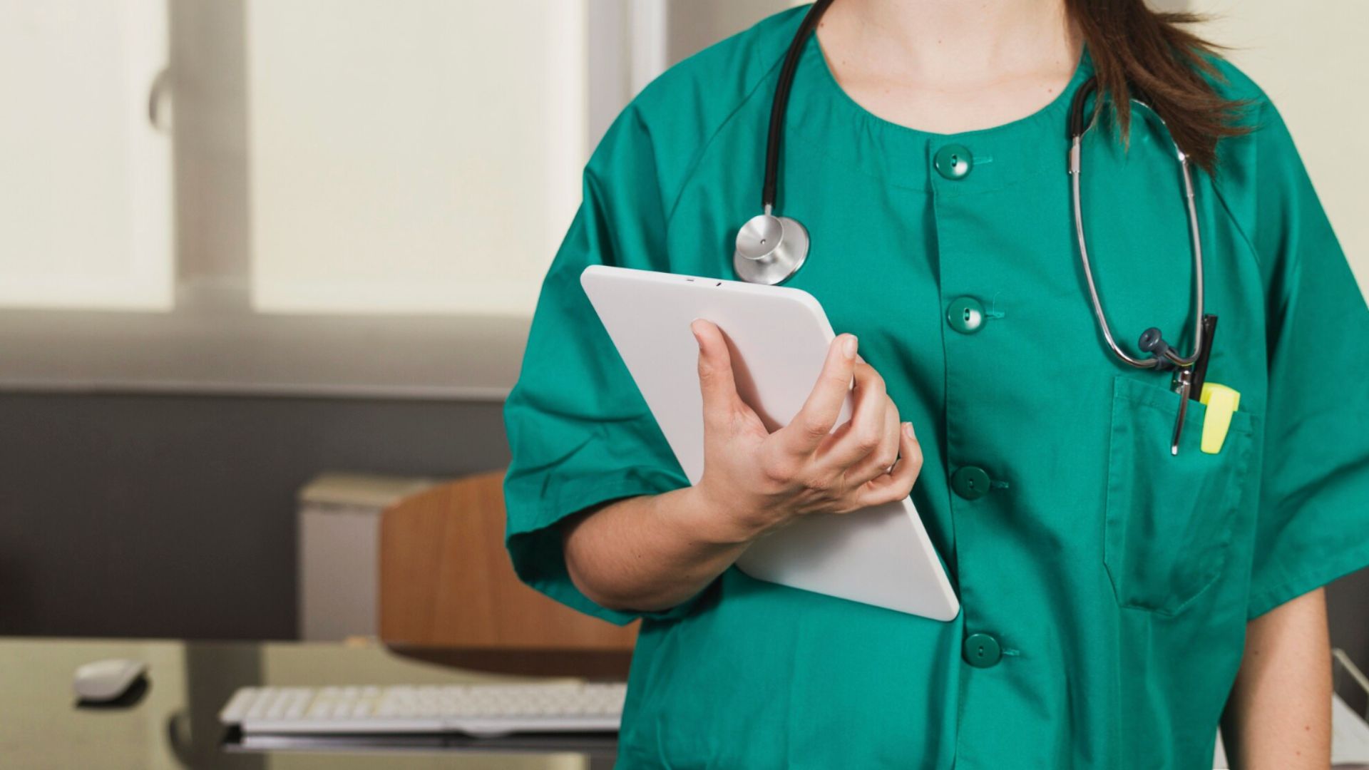 ‘Is Singapore just an illusion?’ Foreigner nurse-to-be questions reality of life in SG