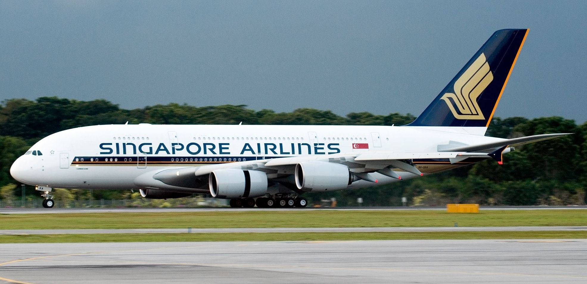 As other Asian carriers cut back amid fuel crisis, Singapore Airlines announces more flights