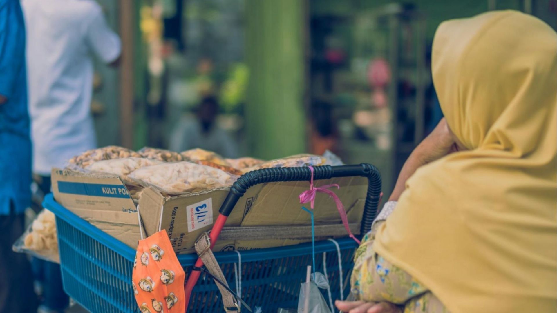 Rising fuel costs spark fresh debate between Malaysia’s rich and lower-income groups