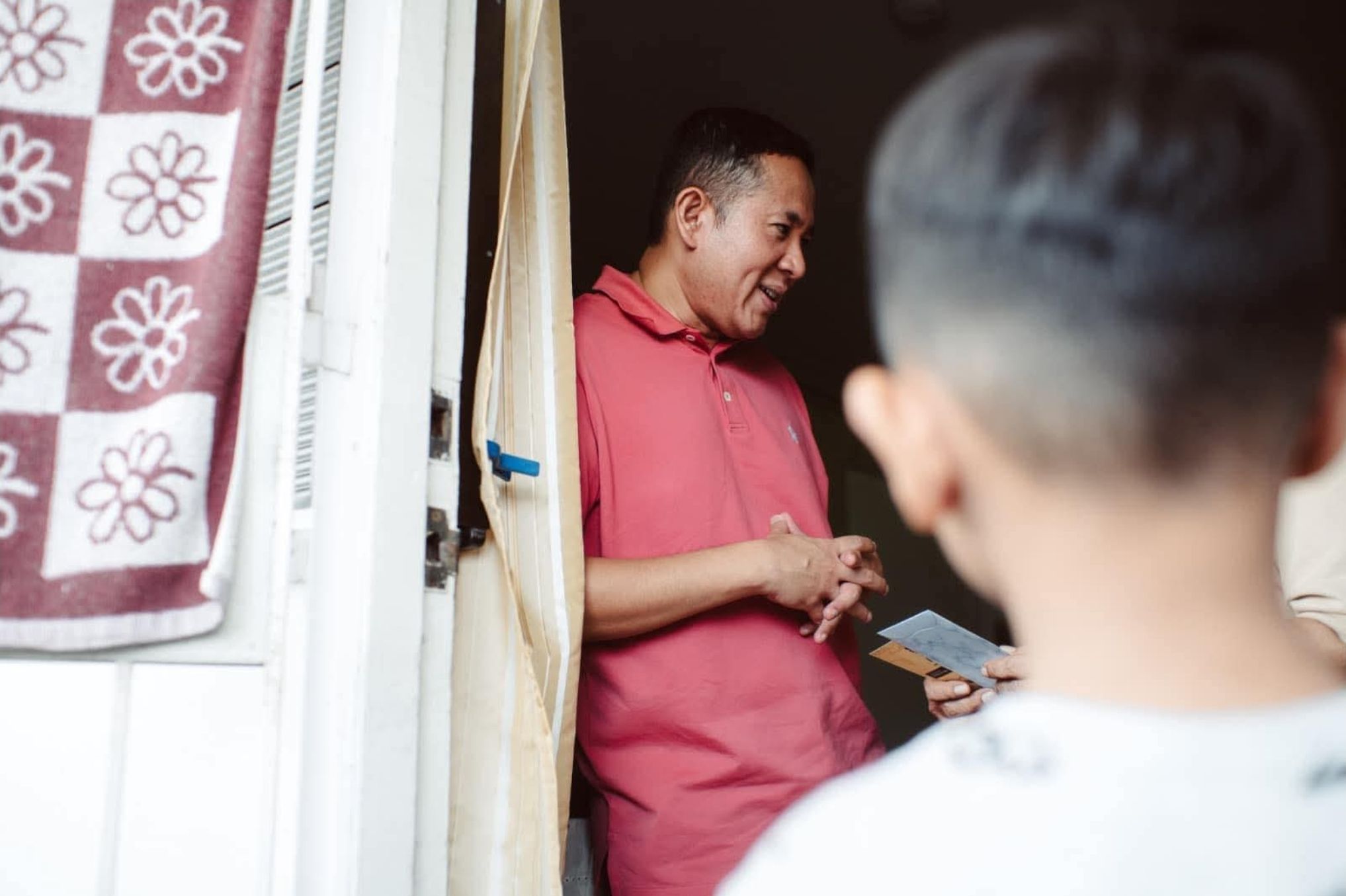 Ex-PAP MP admits there’s ‘no perfect solution’ as SIA confirms Muslim meals are not halal-certified