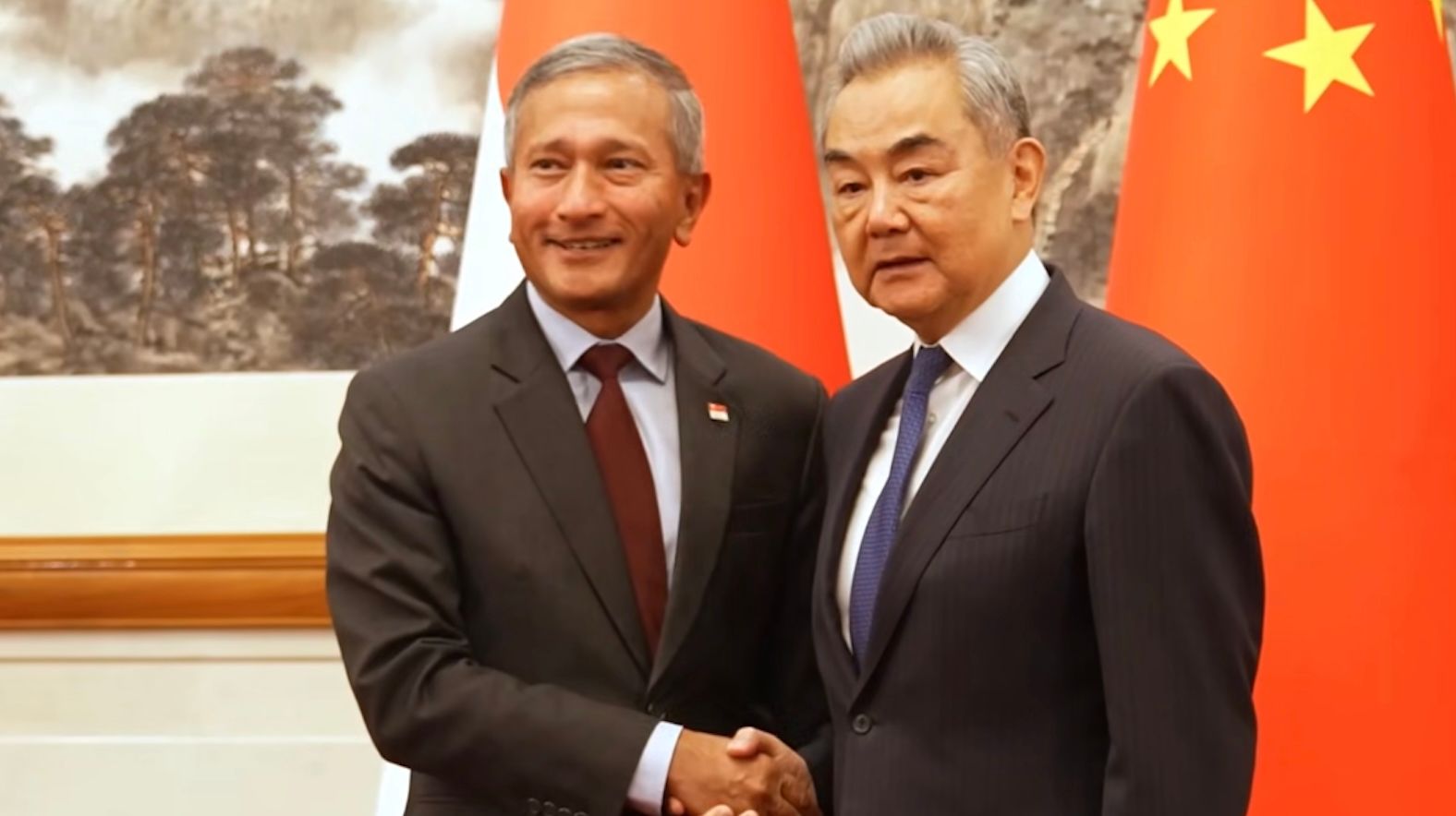 Singapore & China reiterate commitment to keep Strait of Malacca open