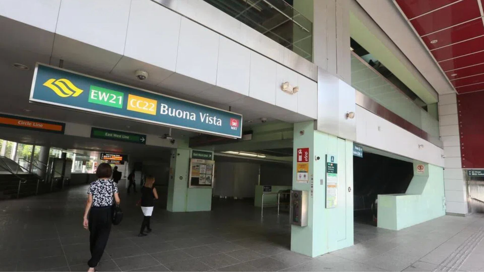 Woman gets 5-day jail sentence for pushing schoolgirl into wall at crowded MRT station