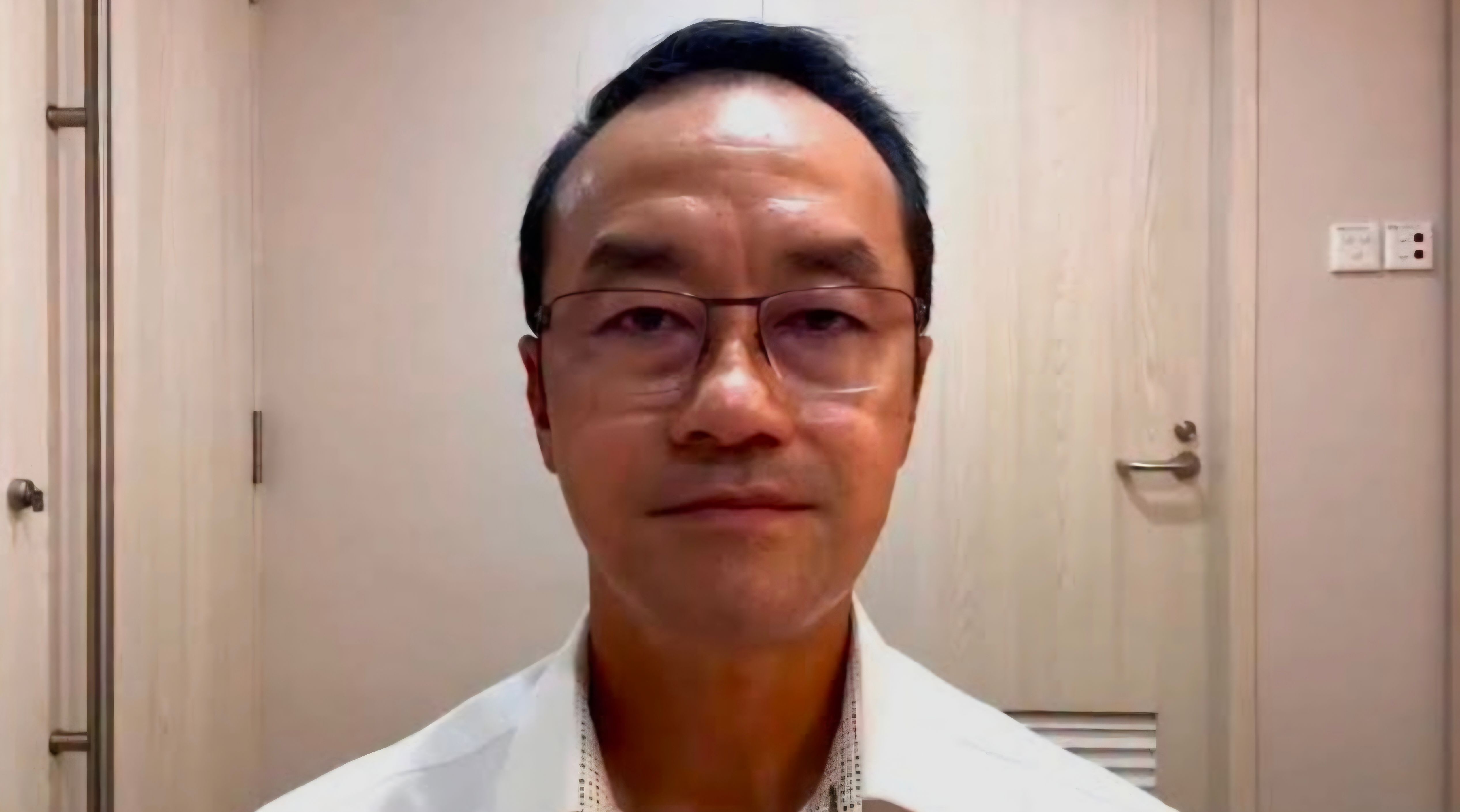‘Just resign as MP,’ Singaporeans online say as Koh Poh Koon returns to surgeon job