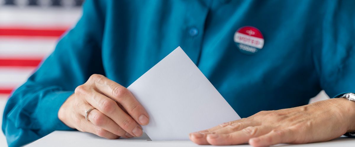 Federal appeals court blocks Trump's mail-in voting order in 23 states ahead of November midterms