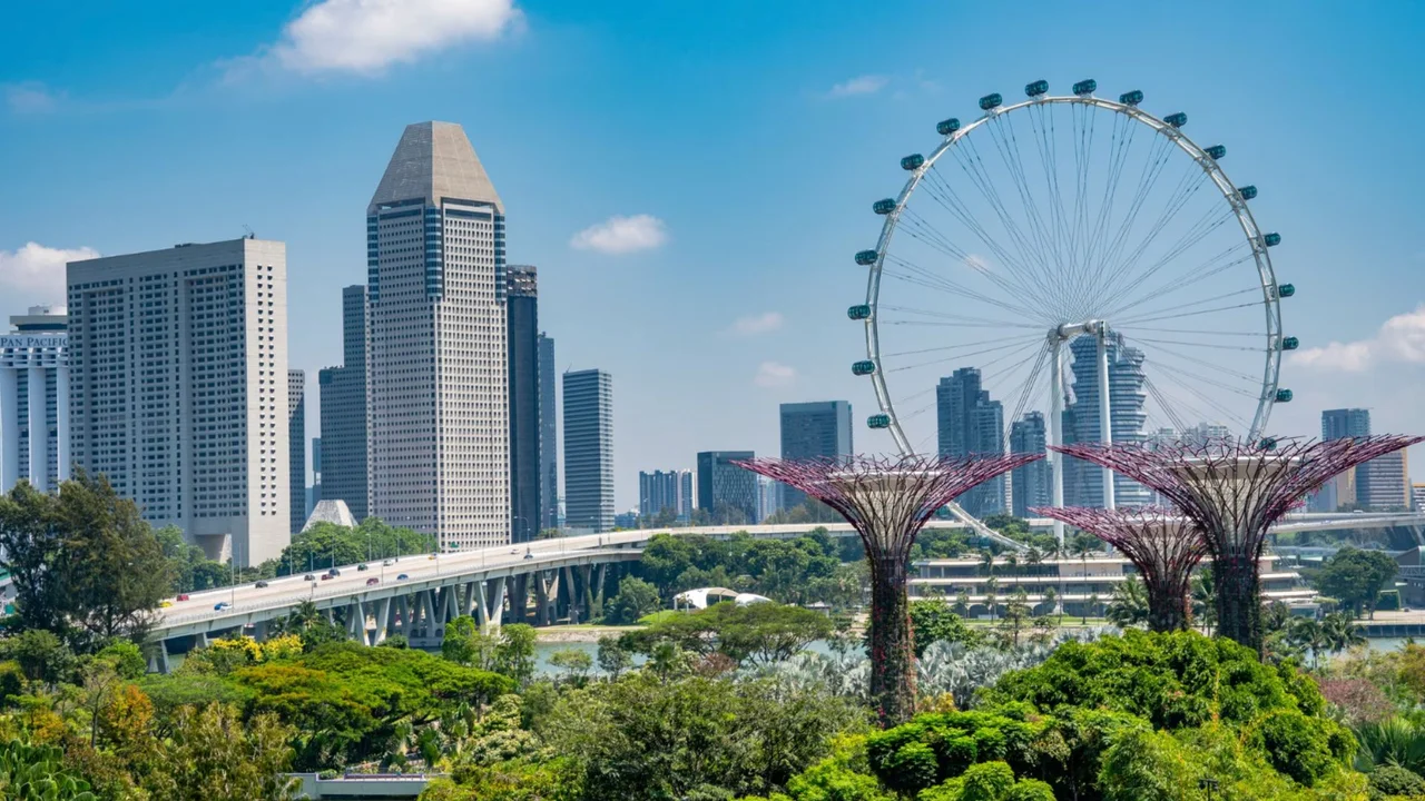 Singapore drops out of global top 10 in 2026 Global Cities Index, ranks second in Asia