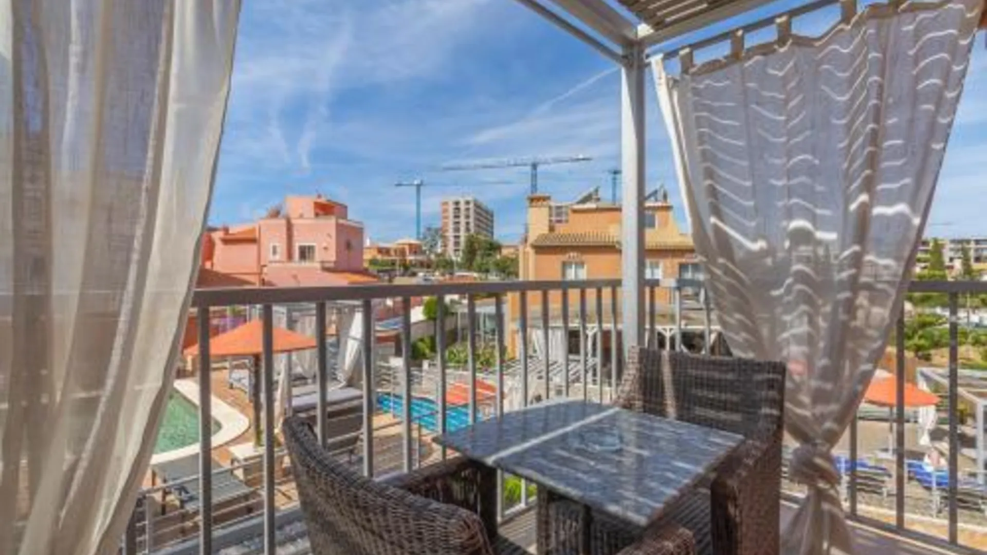 라고스 빌라 D. 디니스 - 차밍 레지던스 - 성인 전용 4성급 호텔 전망