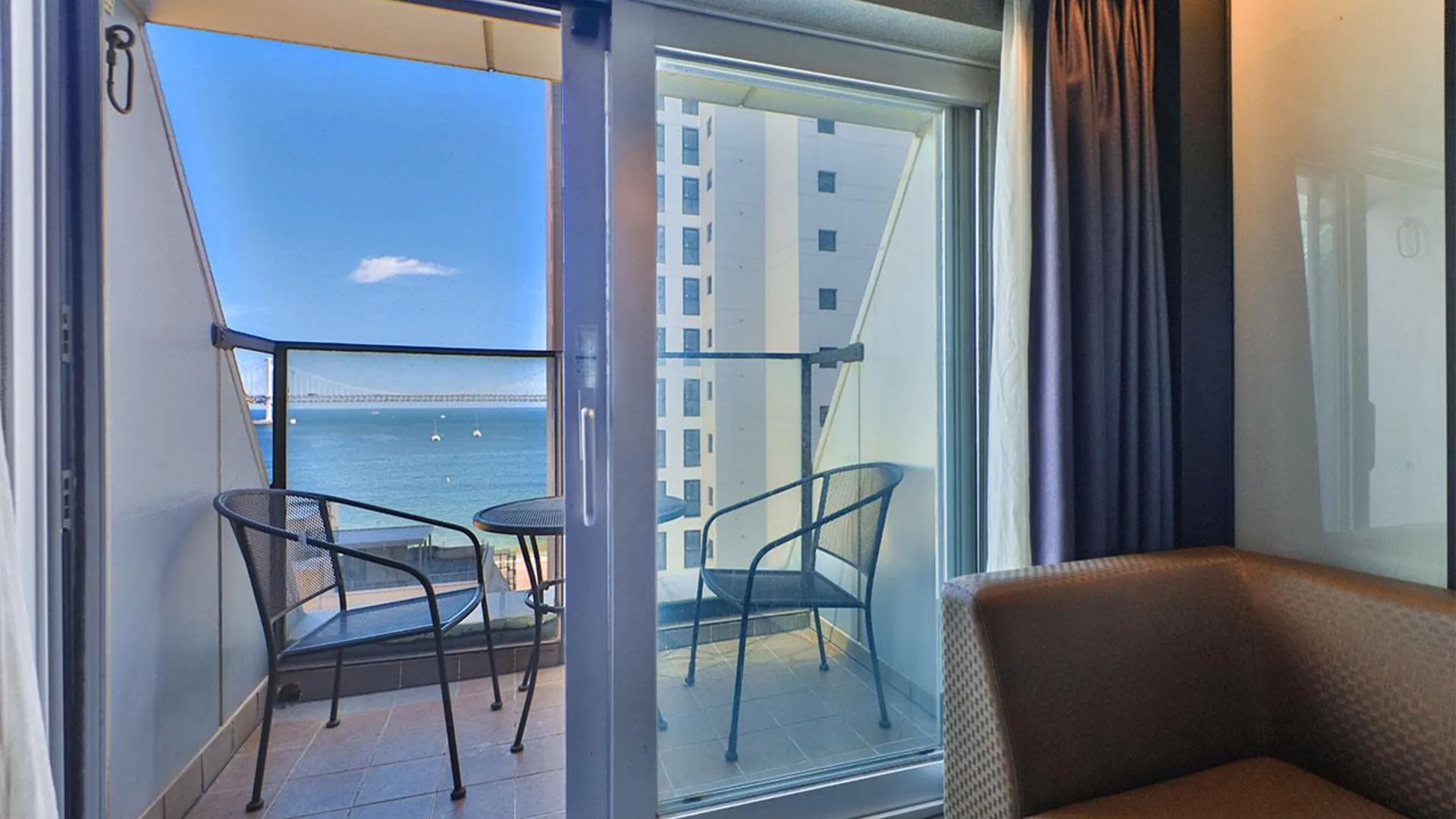 부산 광안리 문 베이 호텔 호텔 수영장