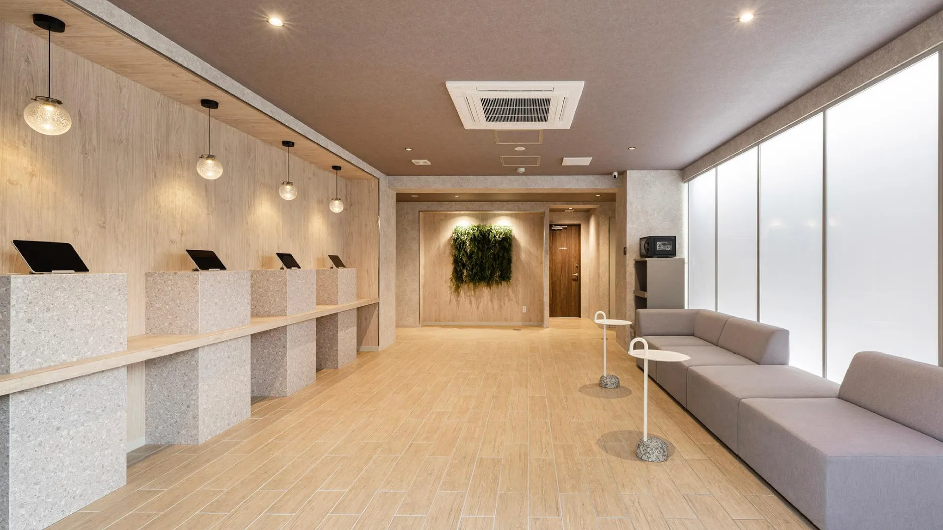 오키나와 본섬 레이서 오키나와 나하 도마리 부두 4성급 호텔 로비