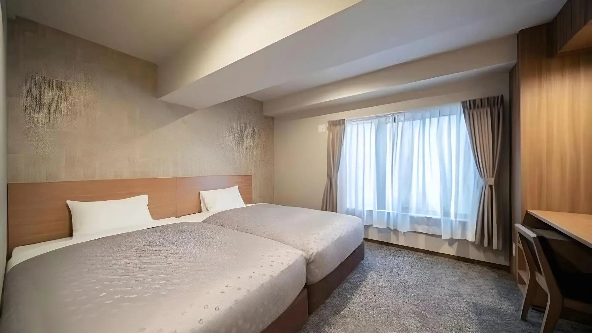 교토 Kyoto Plaza Hotel  Kyoto Station South 3성급 호텔 스위트룸