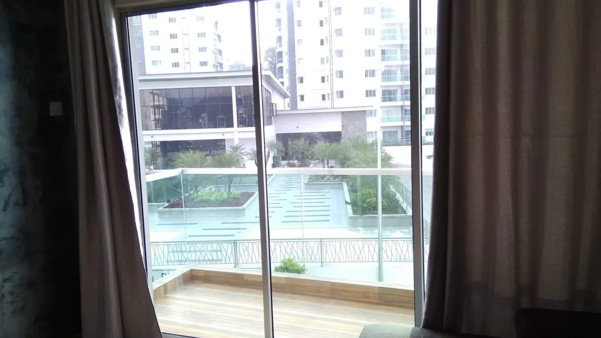 카메론 하일랜즈 타나 라타의 아파트먼트 (1038m², 침실 3개, 프라이빗 욕실 2개) 3성급 싱글룸 레스토랑