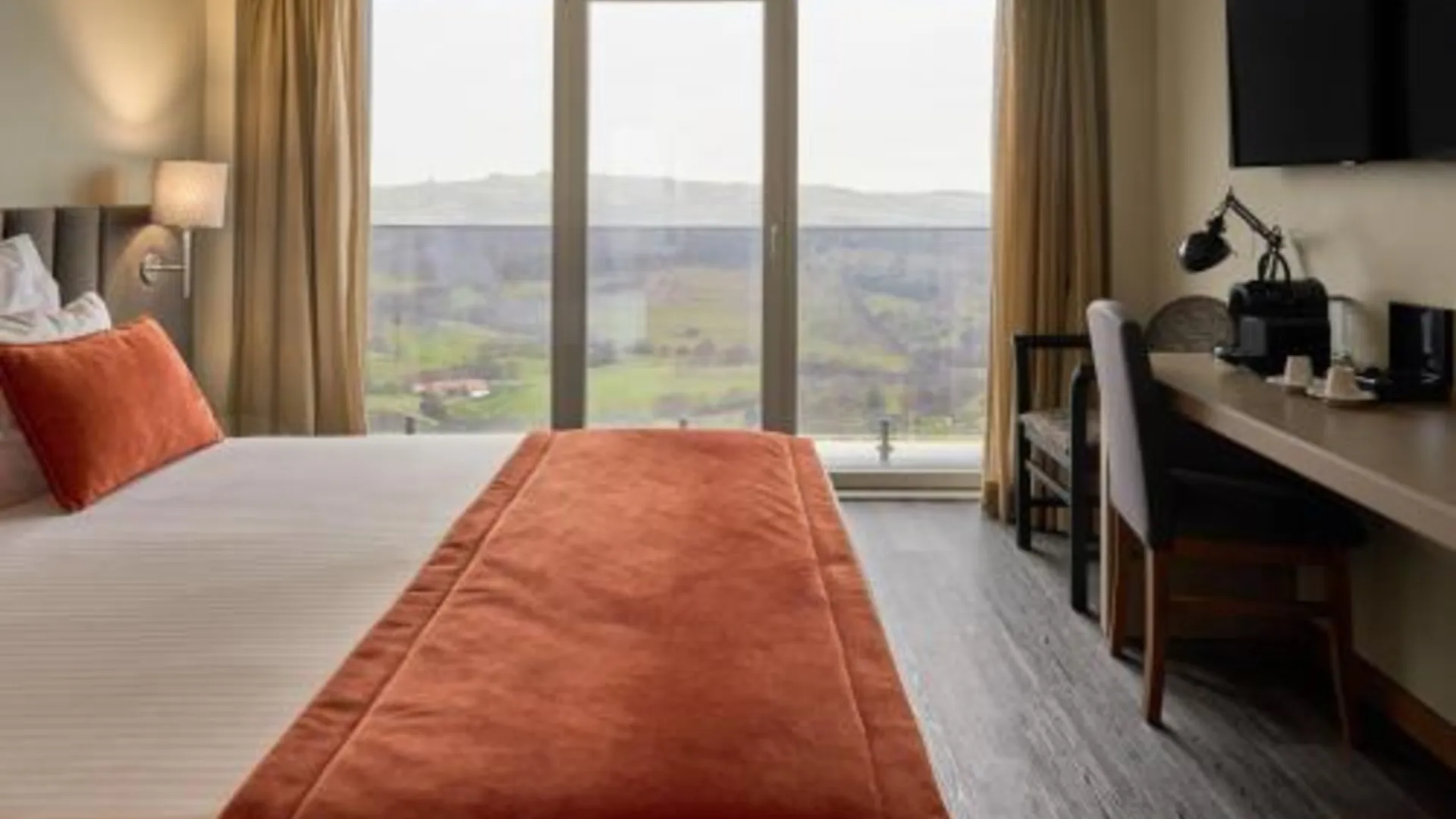 구아다 Hotel Versatile 4성급 호텔 스위트룸