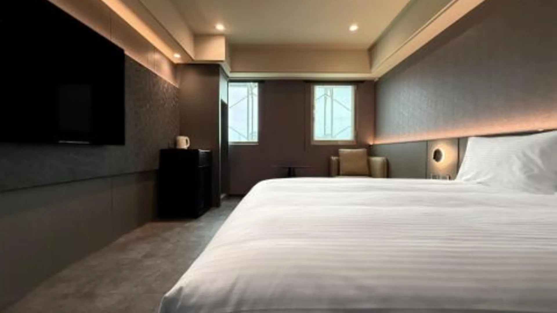 타이베이 뤼쥐 원루 - 신타이 브랜치 3성급 호텔 수영장