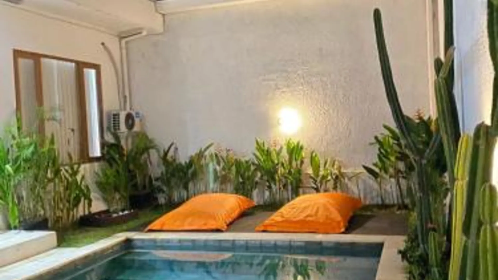 발리 Villa Akmali Seminyak Basangkasa- 2 Bedrooms 3성급 싱글룸 객실