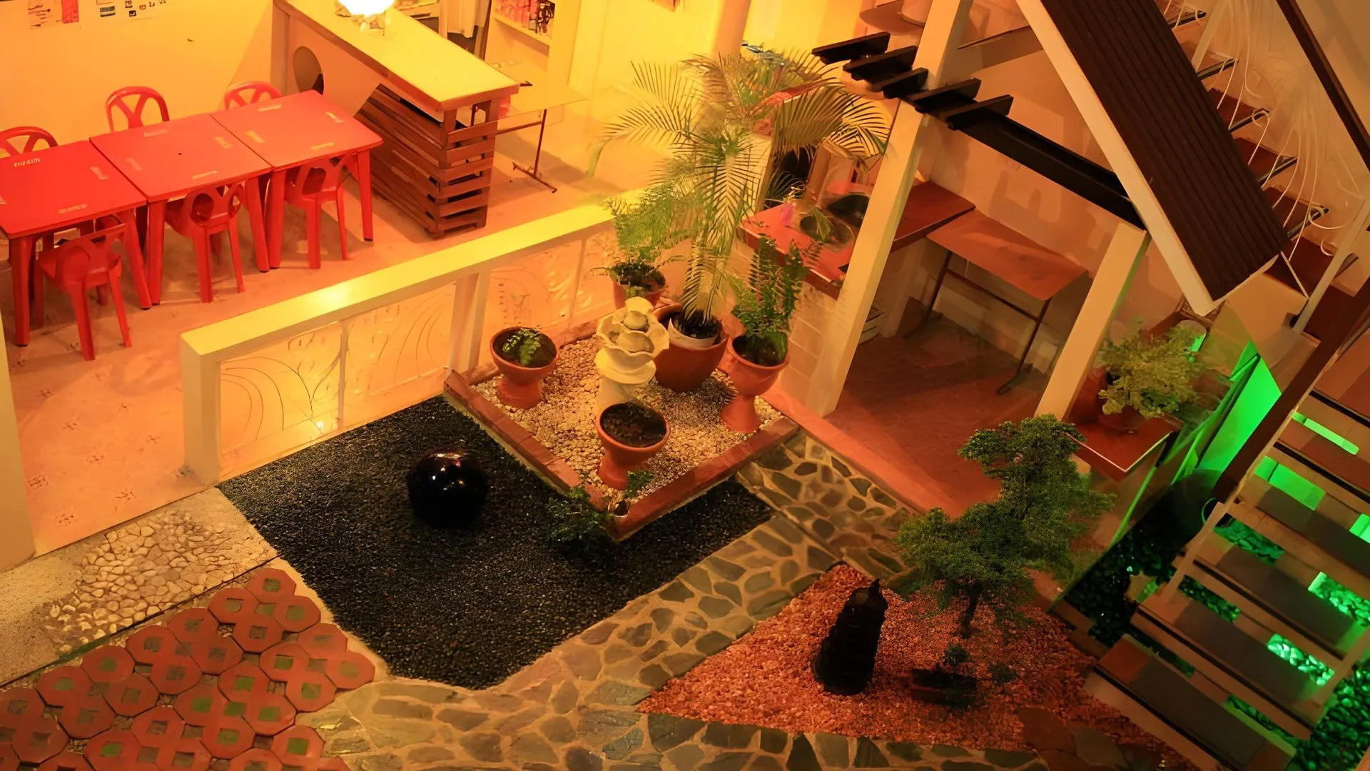 세부 오슬롭 말론조 펜션 하우스 2성급 호텔 전망