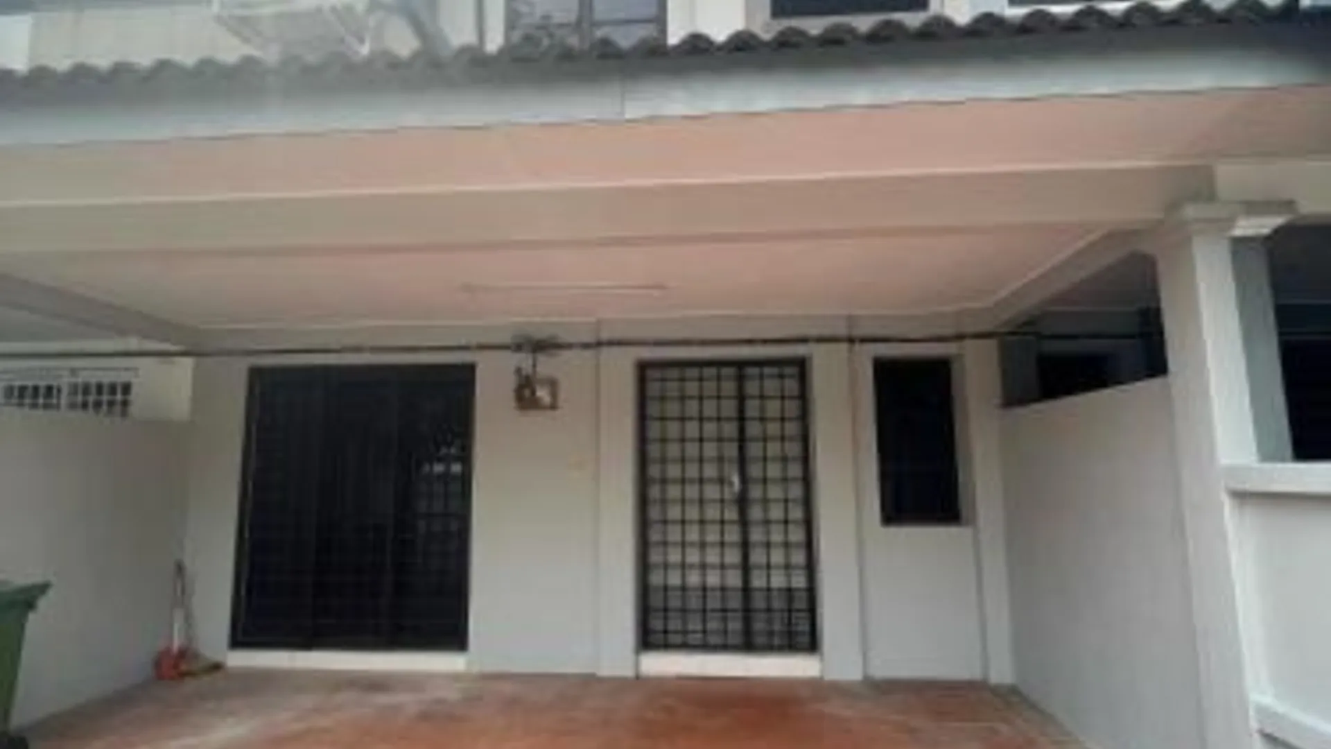 이포 탐분의 프라이빗 하우스 (m², 침실 4개, 프라이빗 욕실 3개) 2성급 게스트하우스 로비