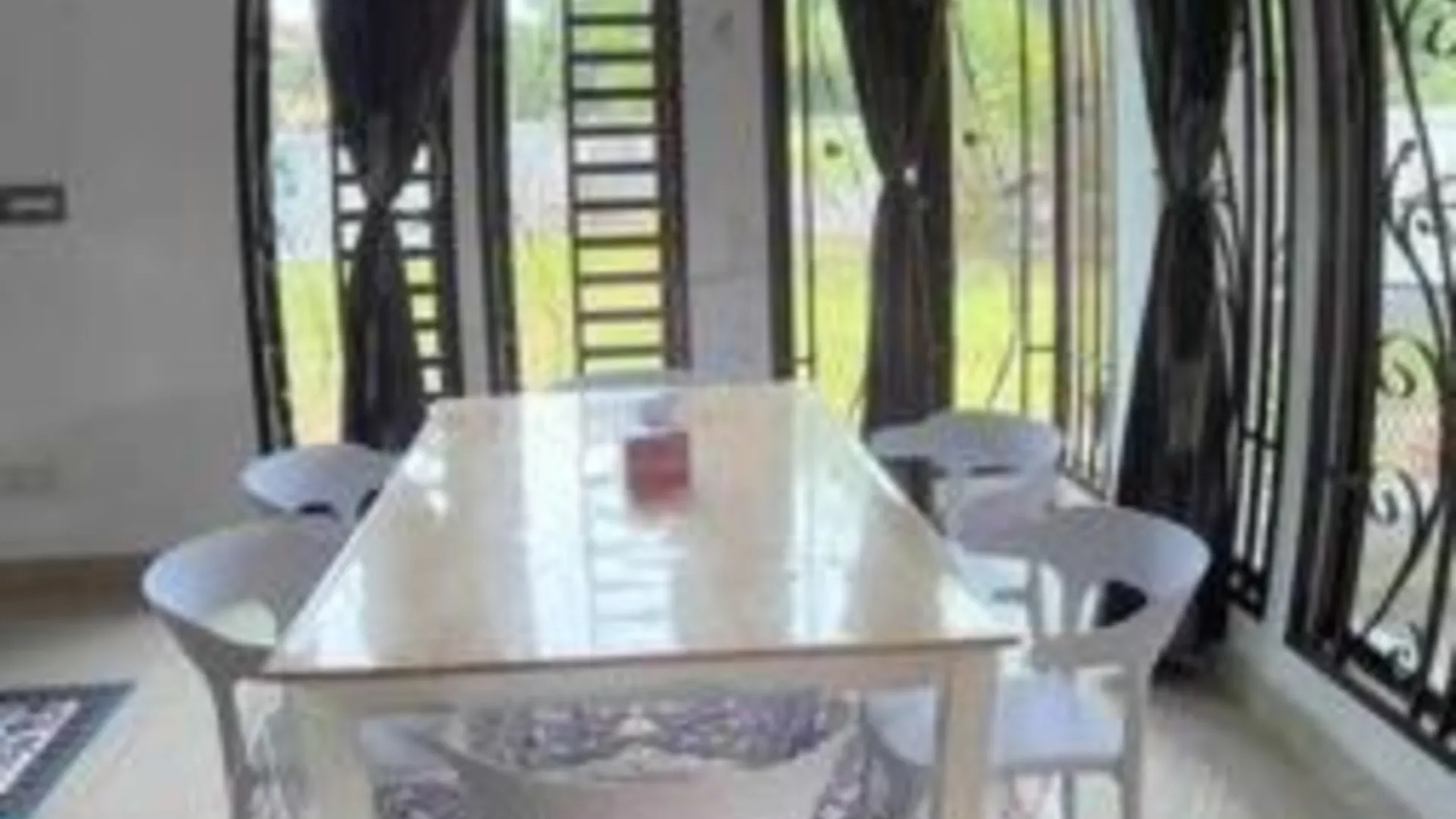 페칸 페칸 시티의 프라이빗 하우스 (1800m², 침실 3개, 프라이빗 욕실 3개) 4성급 게스트하우스 로비