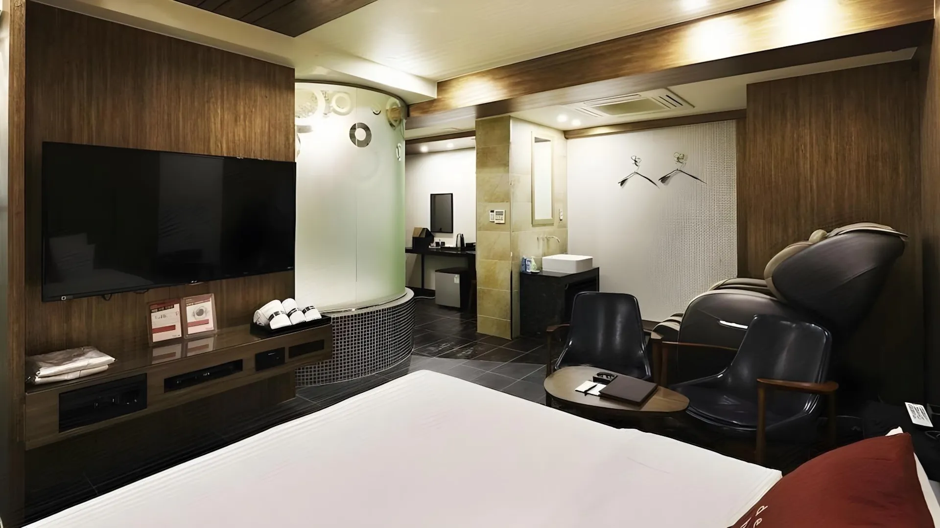 서울 신촌 부띠끄 힙호텔 2성급 호텔 스위트룸