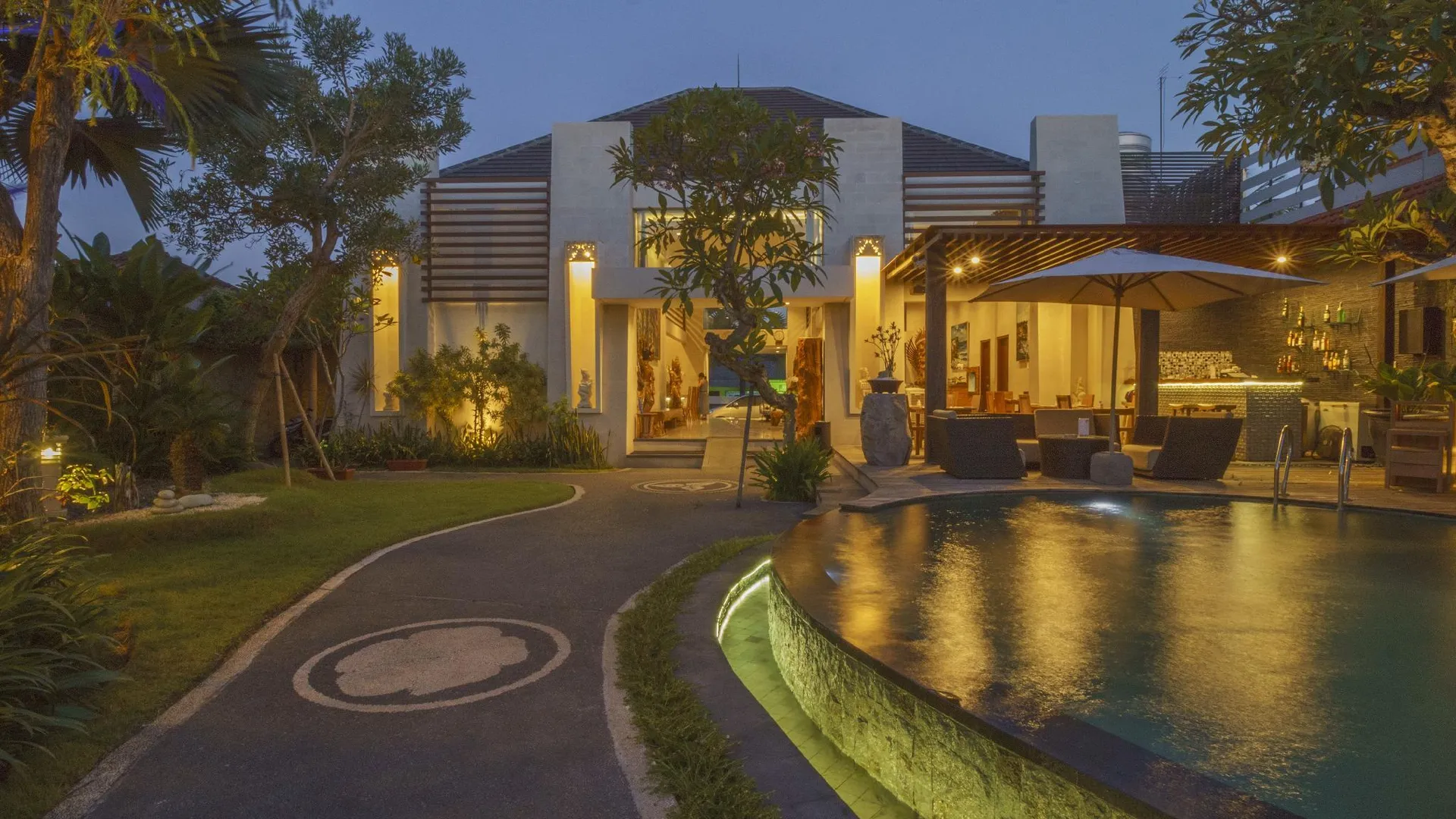 발리 달루맨 빌라 4성급 호텔 로비