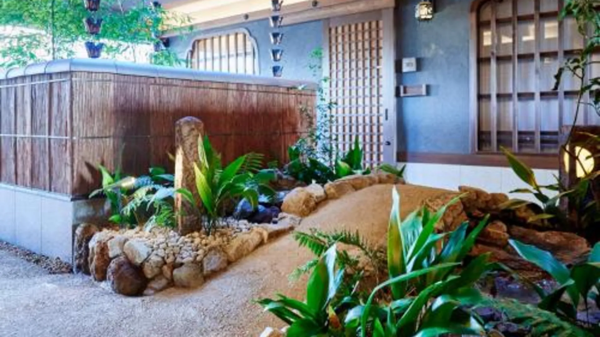 교토 선라이즈 스위트 2성급 호텔 객실