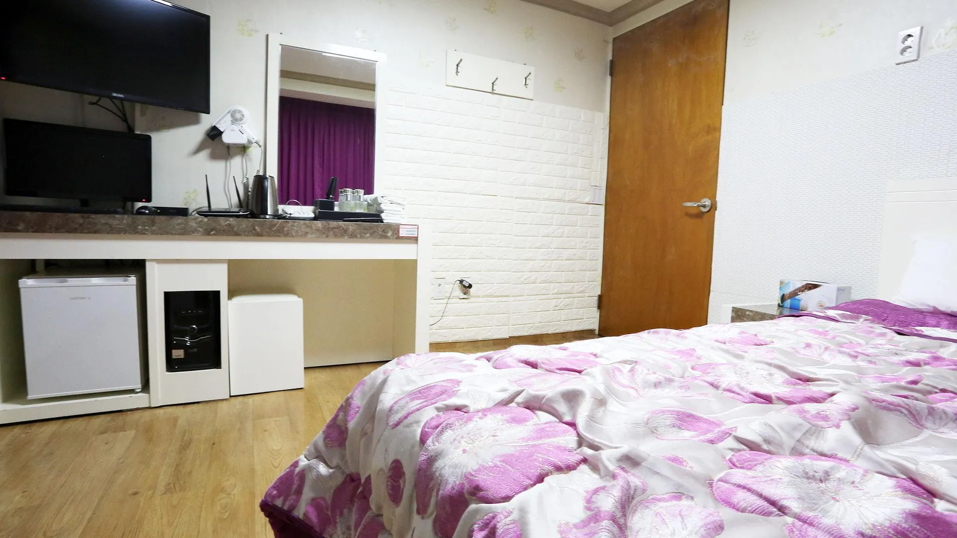 서울 건대 은성 1성급 호텔 외관