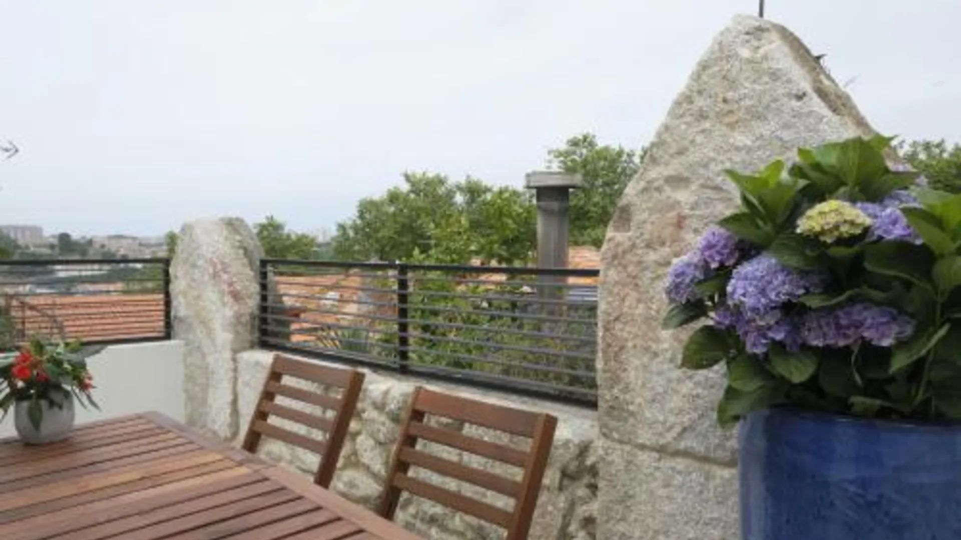 포르투 Oporto Wall Apartments 3성급 게스트하우스 레스토랑