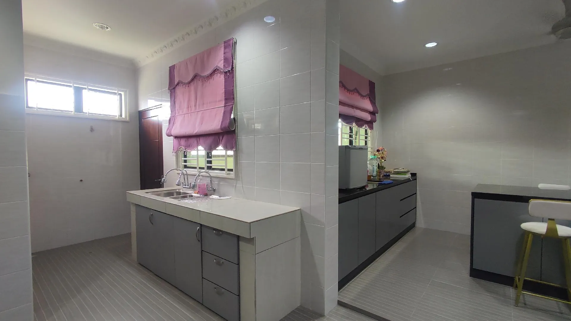 말라카 바투 베렌담의 프라이빗 하우스 (5000m², 침실 6개, 프라이빗 욕실 5개) 2성급 싱글룸 전망