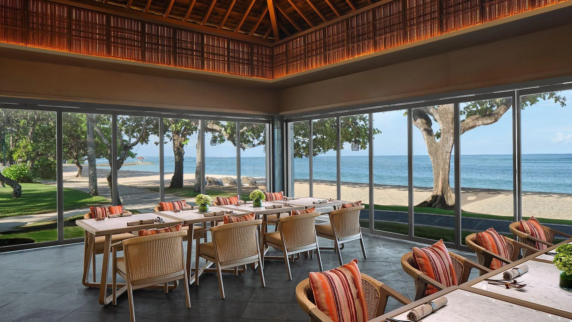 발리 더 웨스틴 리조트 누사 두아, 발리 5성급 호텔 수영장