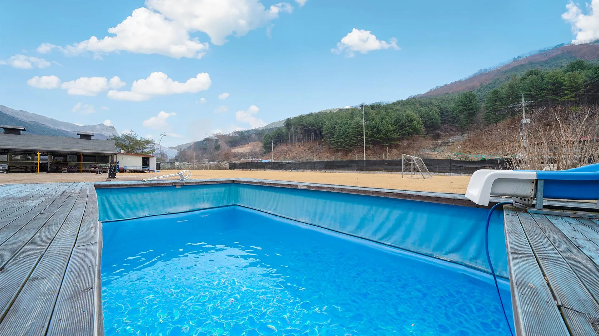 가평 가평 자연속에 둥지 펜션 3성급 게스트하우스 레스토랑