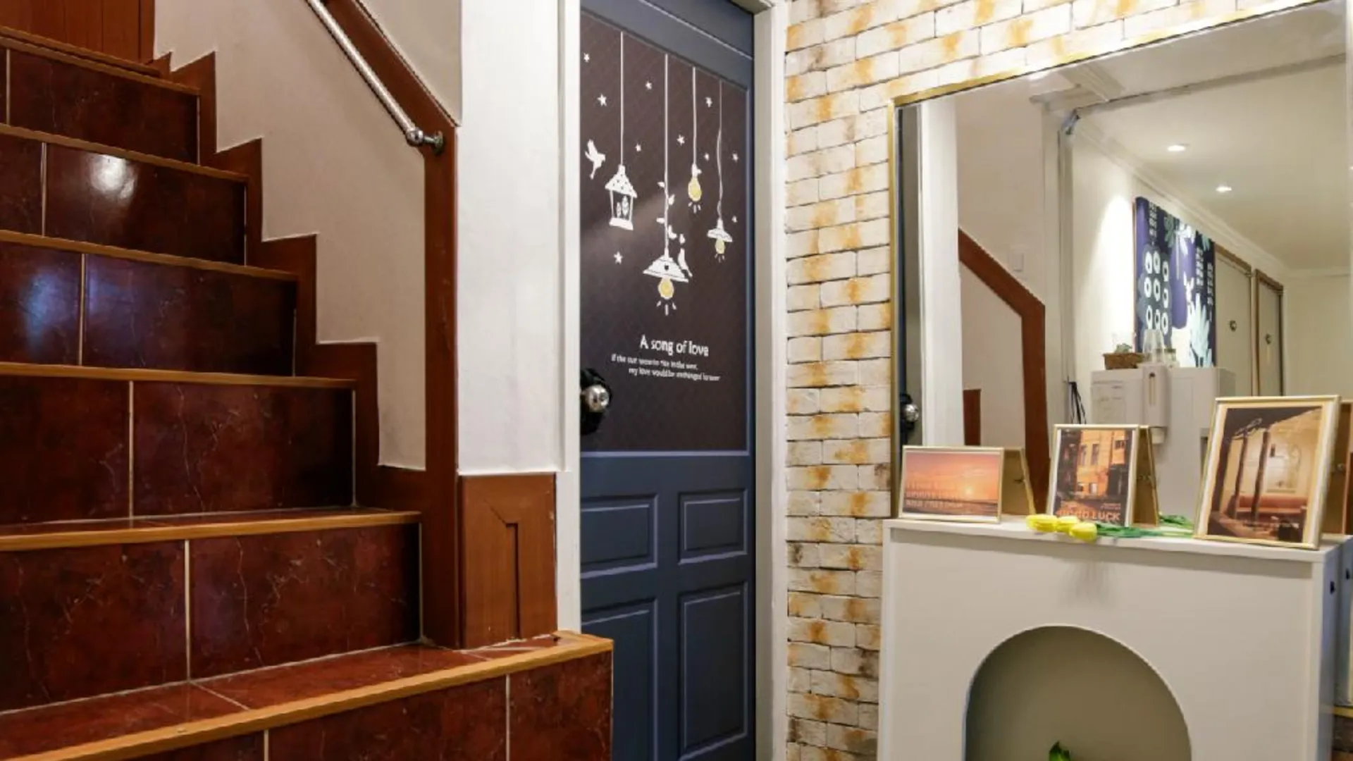 서울 건대 루나게스트하우스 1성급 호텔 로비