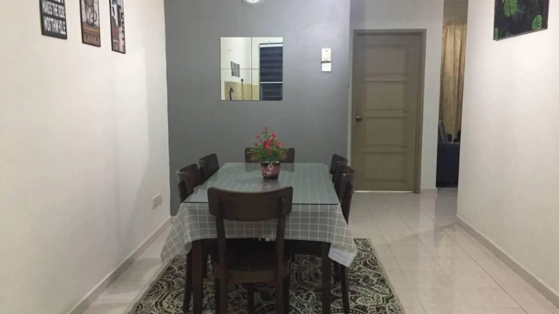 말라카 멜라카텡가의 프라이빗 하우스 (130m², 침실 3개, 프라이빗 욕실 2개) 3성급 싱글룸 로비