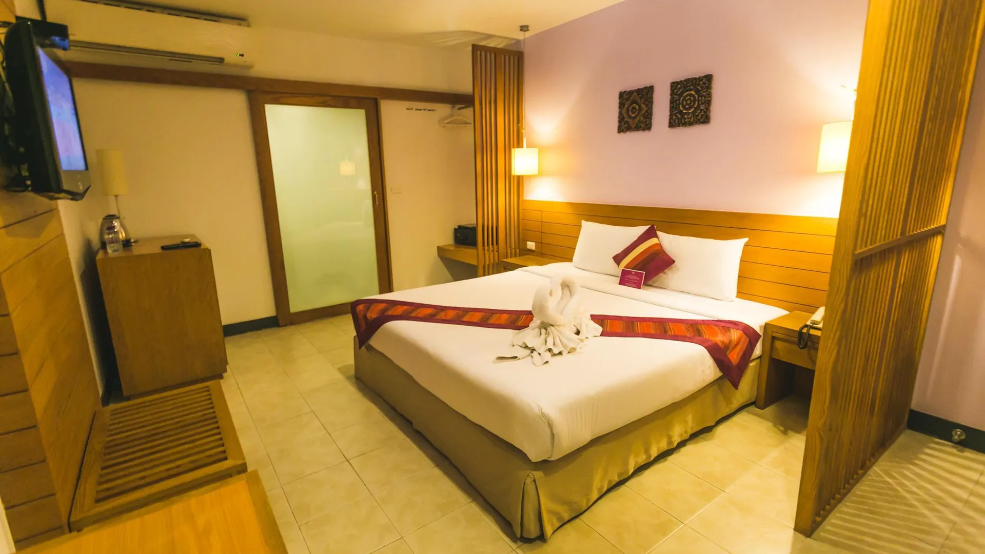 방콕 더 엠버시 사톤 3성급 호텔 스위트룸