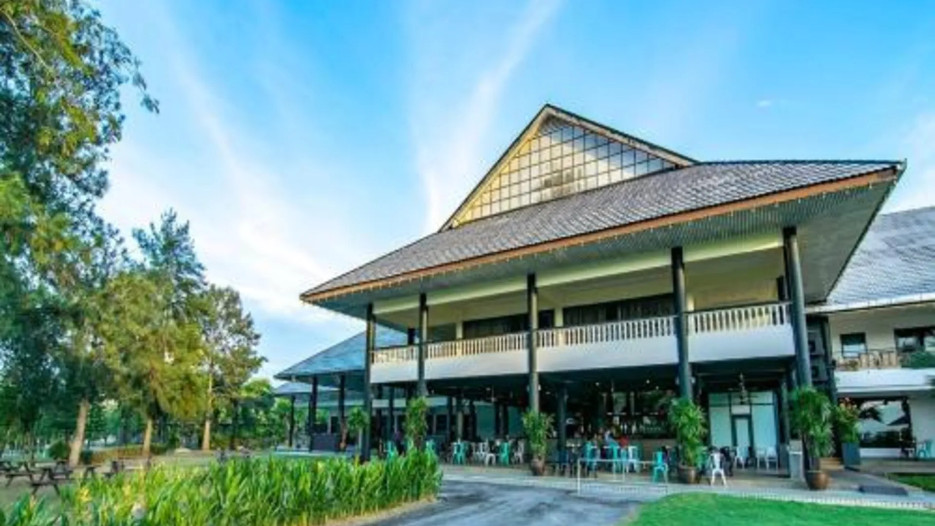 숭가이 페타니 신타 사양 리조트 4성급 호텔 수영장