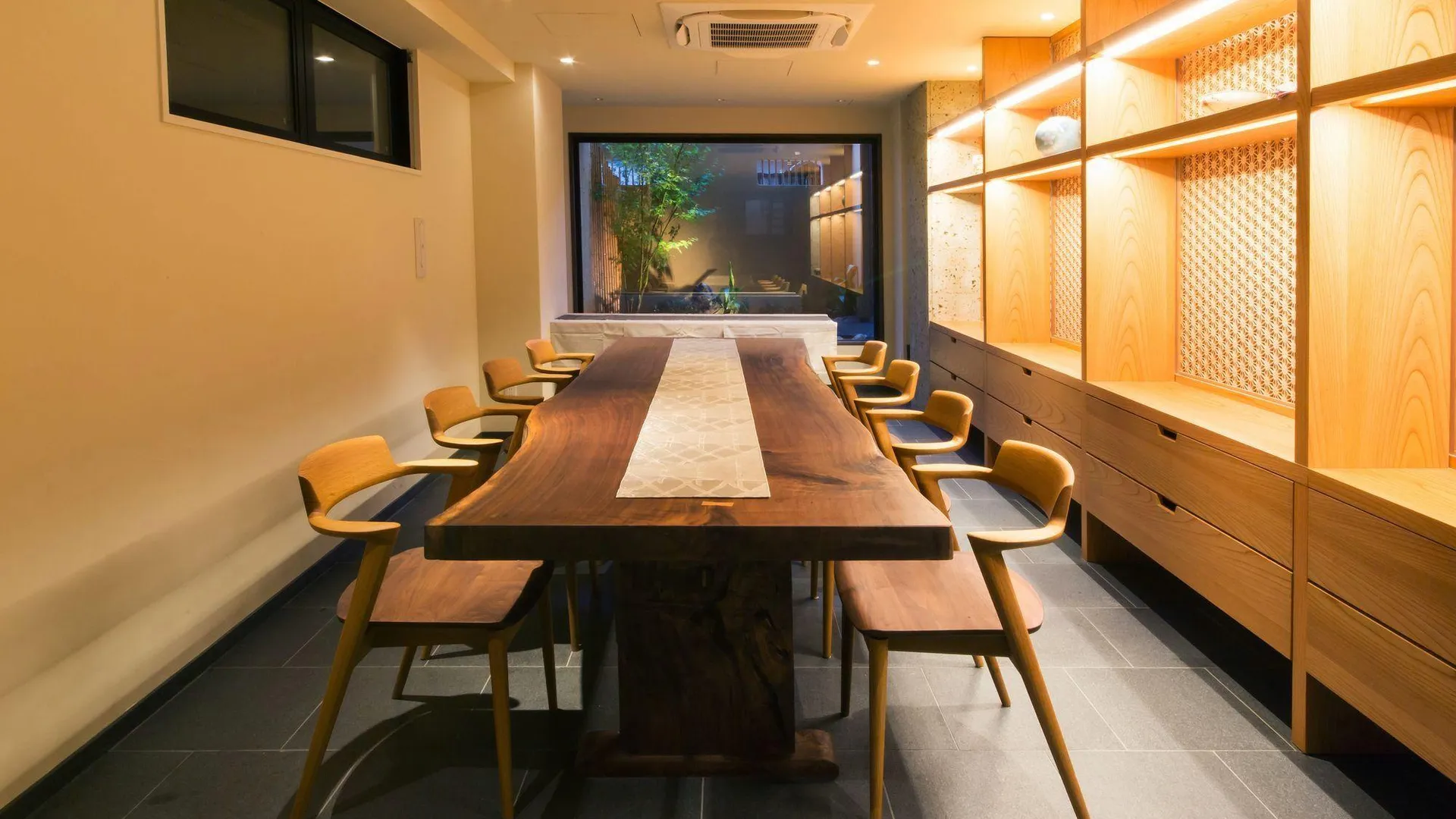 교토 기온 미센 4성급 호텔 스위트룸