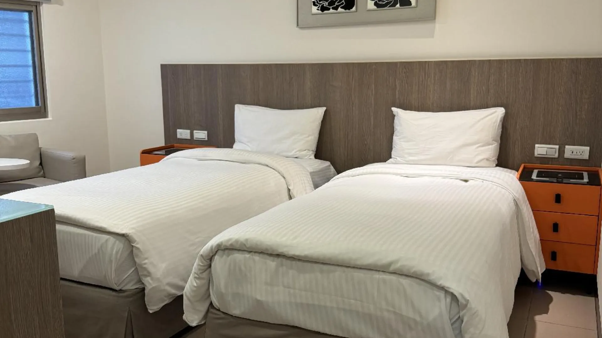 타이베이 풀 스테이 (셀프 체크인) 3성급 호텔 레스토랑