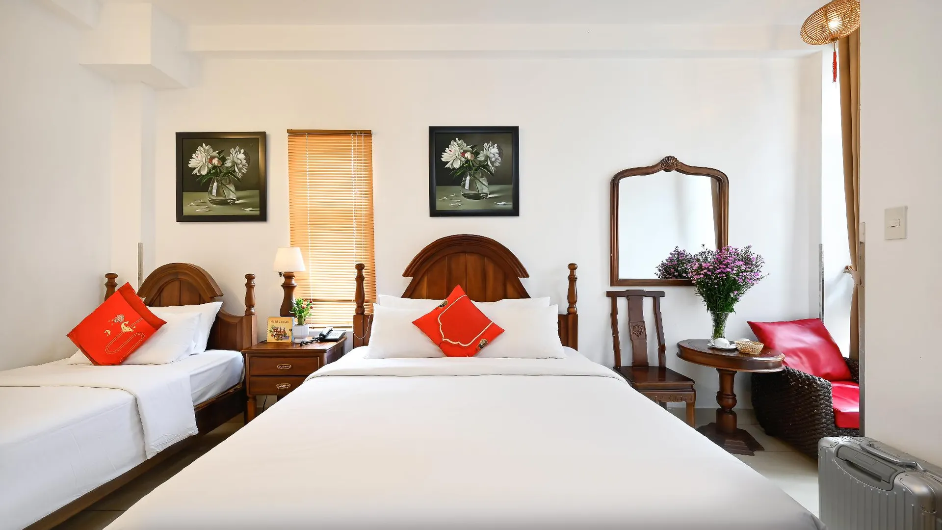 호치민 할로 부티크 벤탄 호텔 2성급 호텔 전망