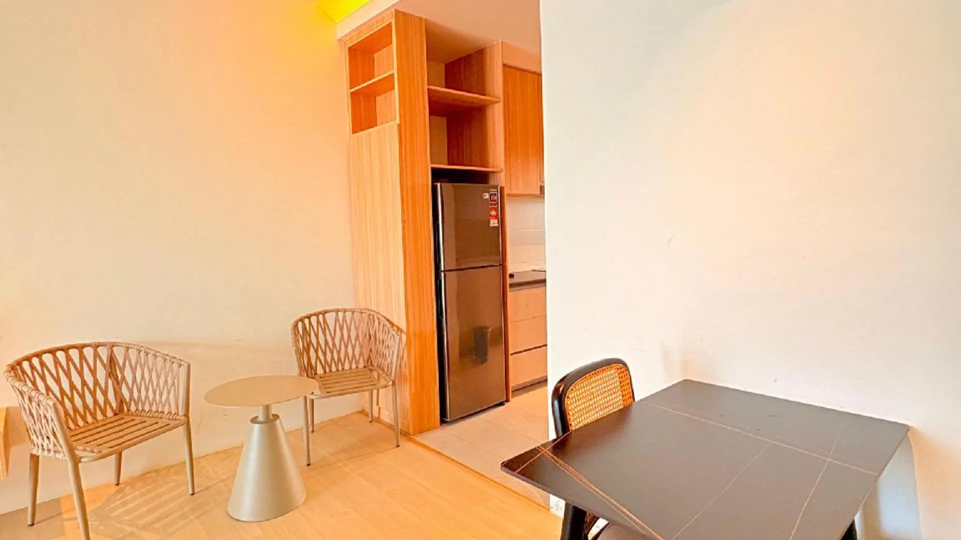 세마탄 Roxy Beach Apartment SEMATAN@STUDIO (C54) 4성급 게스트하우스 레스토랑