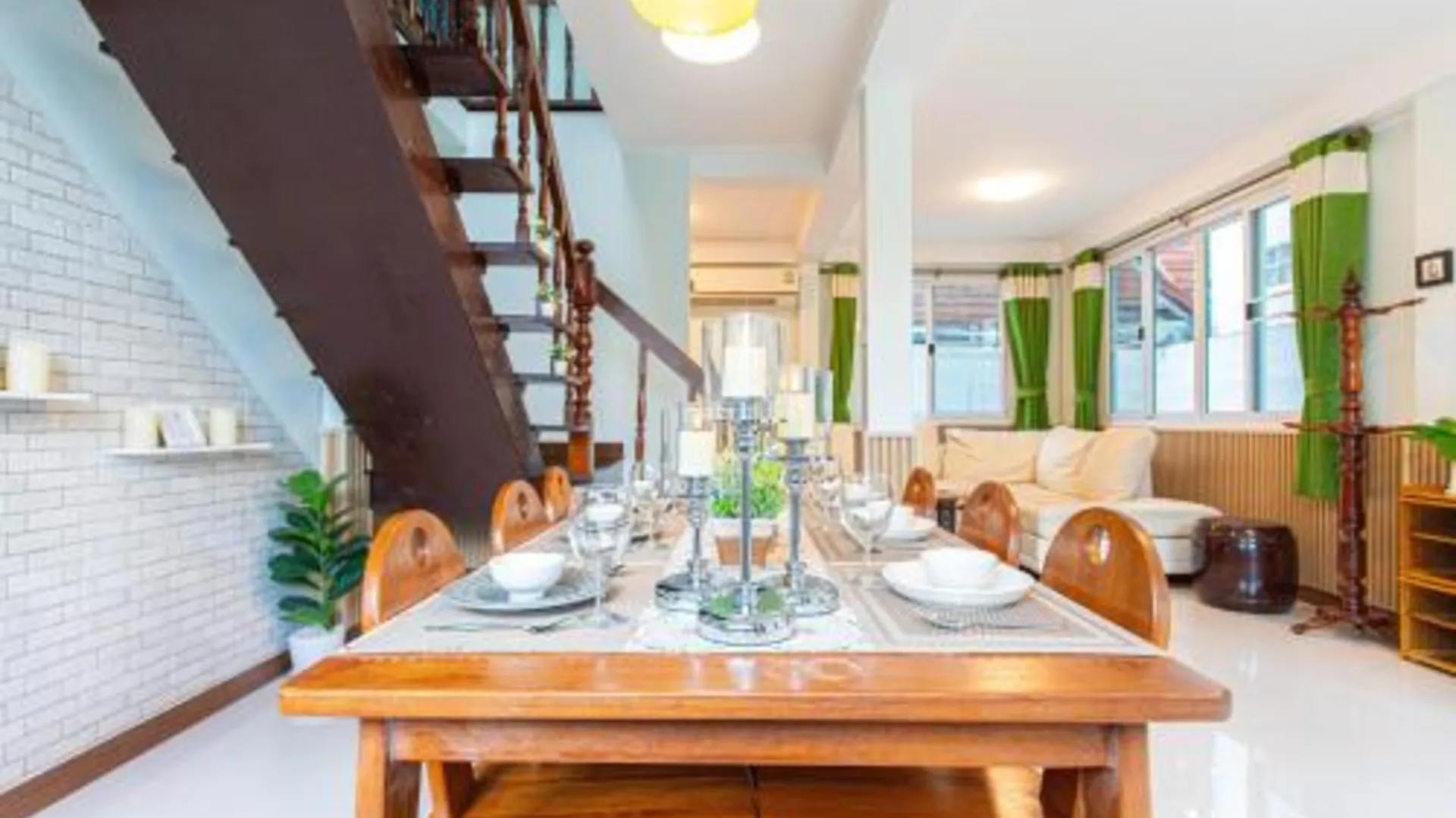 방콕 카오산의 프라이빗 하우스 (55m², 침실 2개, 프라이빗 욕실 1개) 4성급 게스트하우스 객실