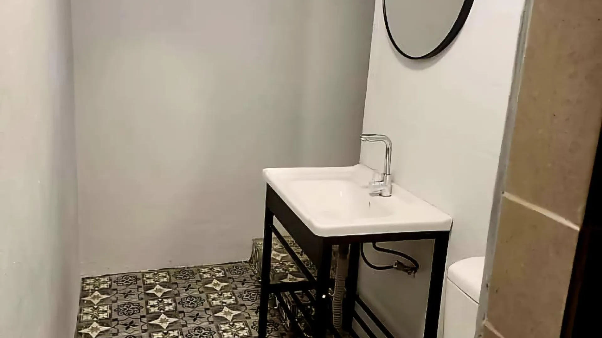 세마탄 세마탄의 스튜디오 빌라 (35m², 프라이빗 욕실 1개) 2성급 싱글룸 스위트룸