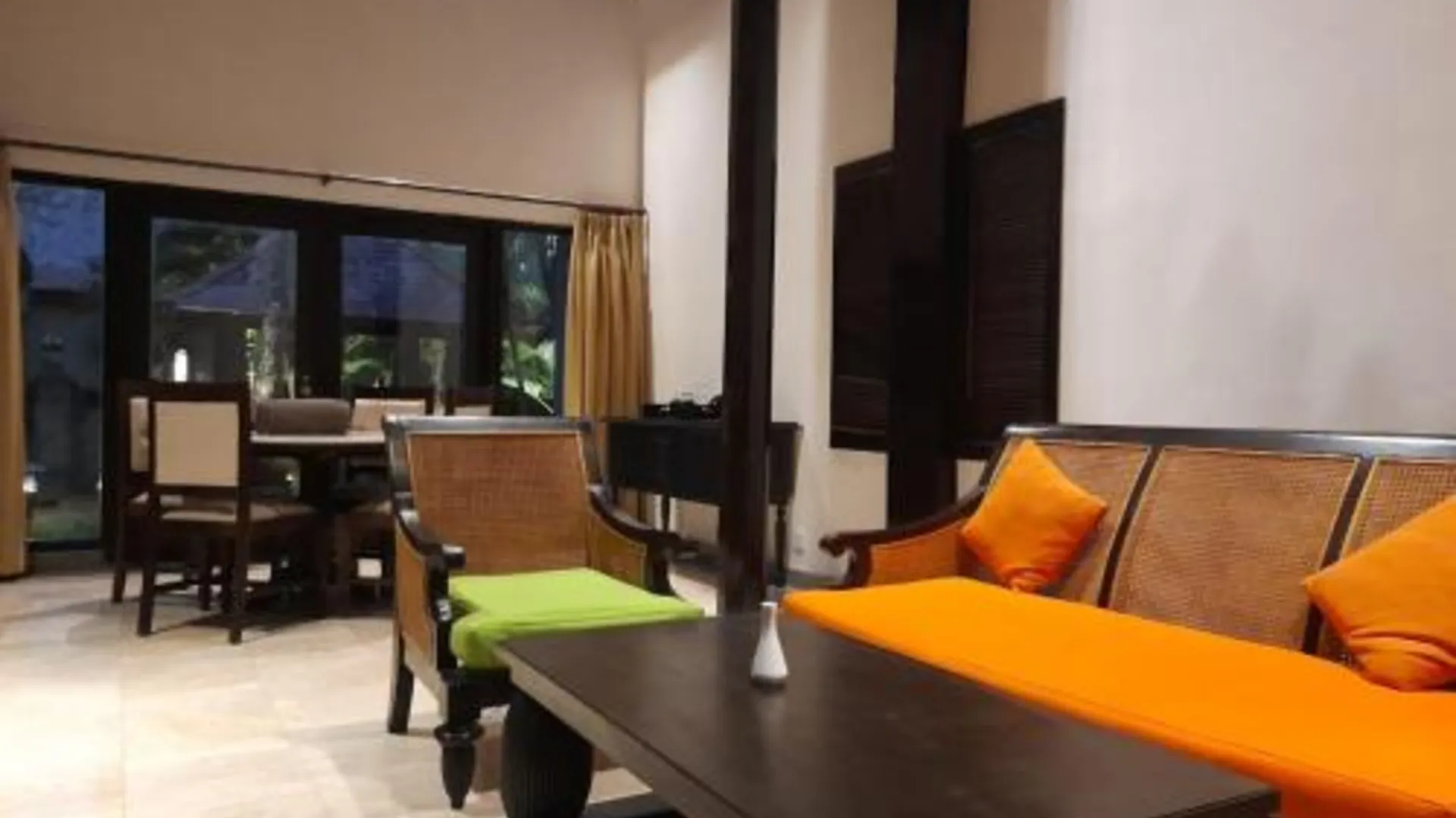 발리 The Royal Beach Seminyak Bali 5성급 호텔 레스토랑