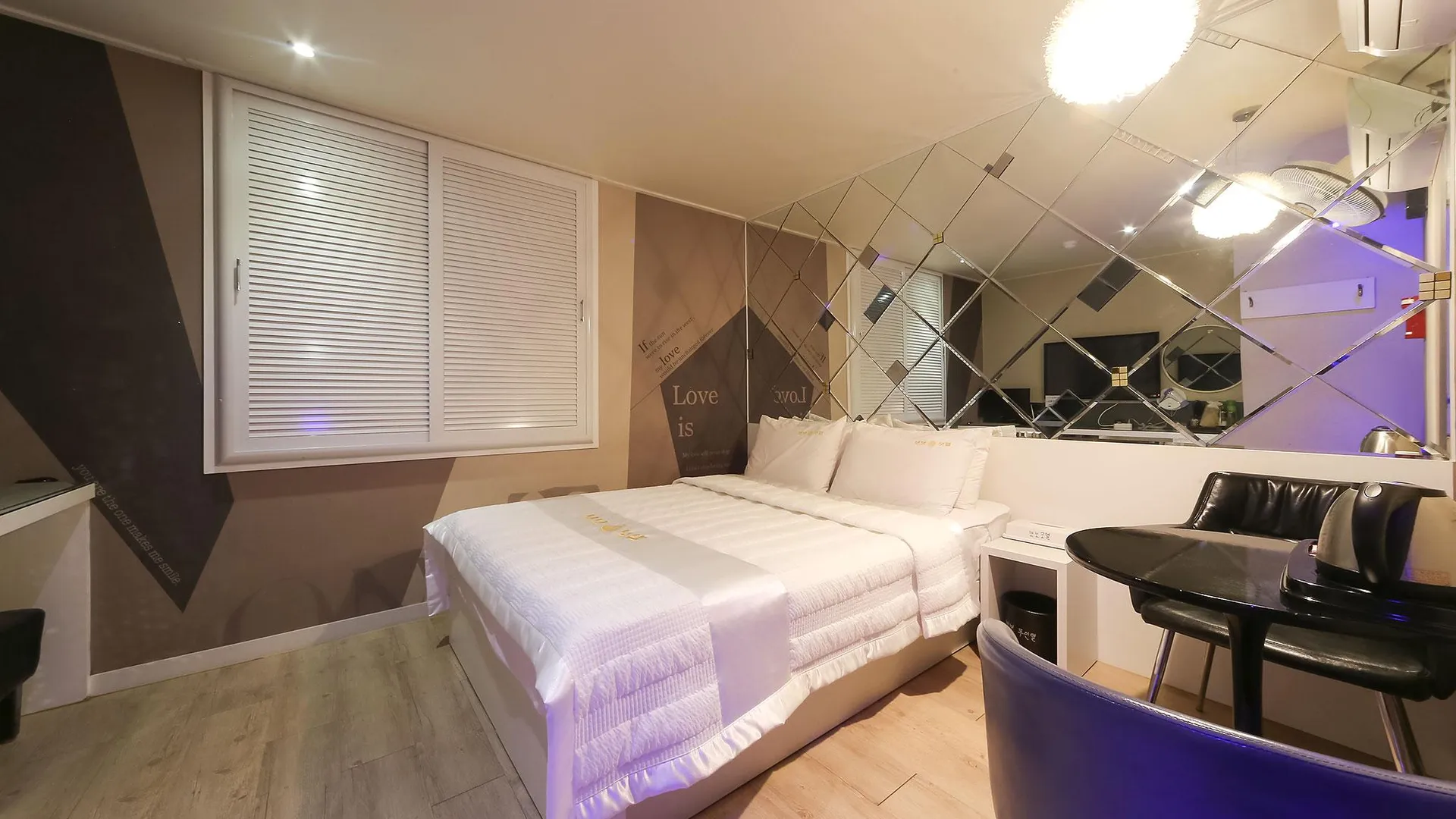 고성 고성 보보 1성급 호텔 스위트룸