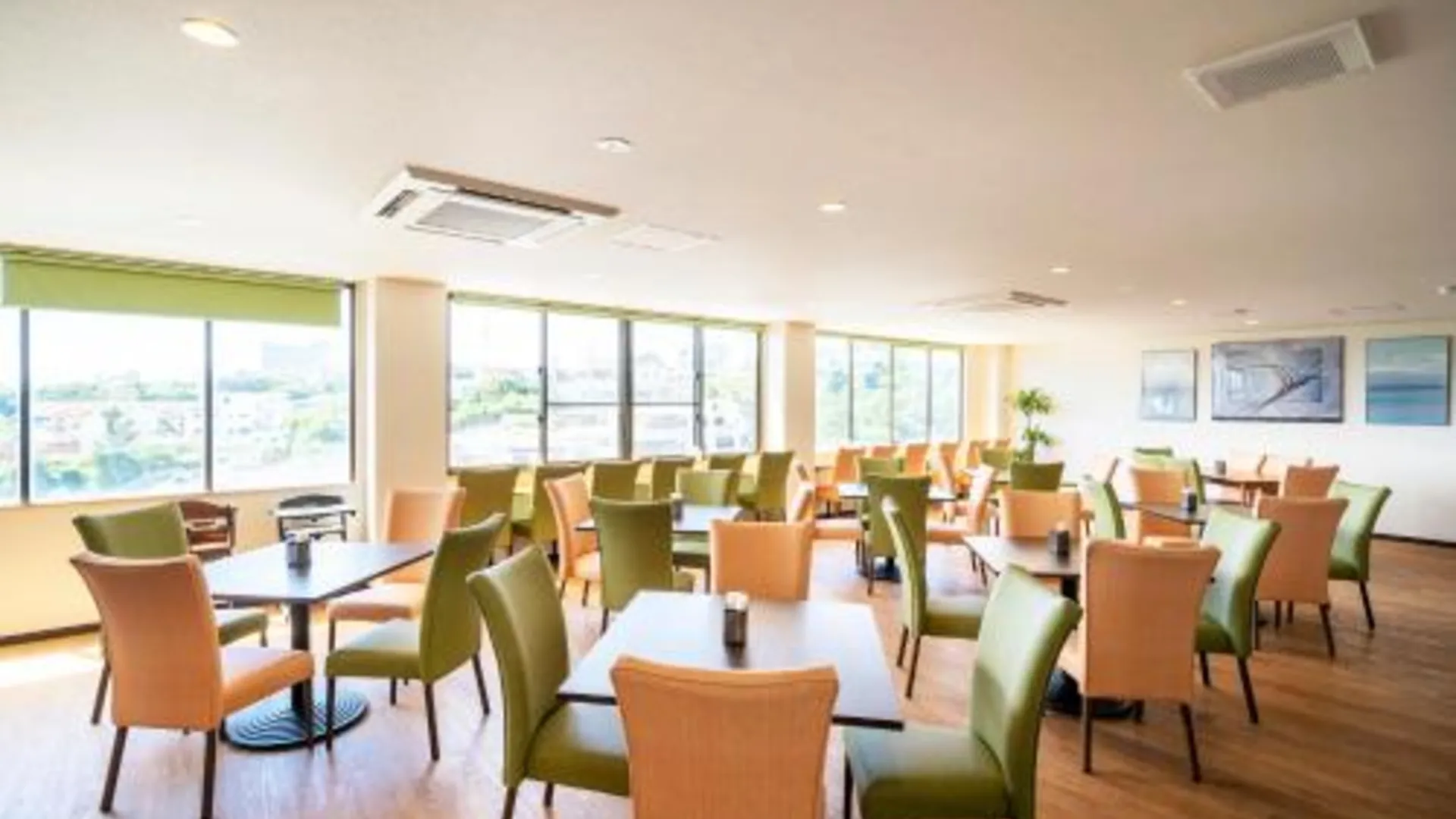 오키나와 본섬 라이컴 패밀리 리조트 호텔 구 히야군 라나이 리조트 오키나와 2성급 호텔 스위트룸