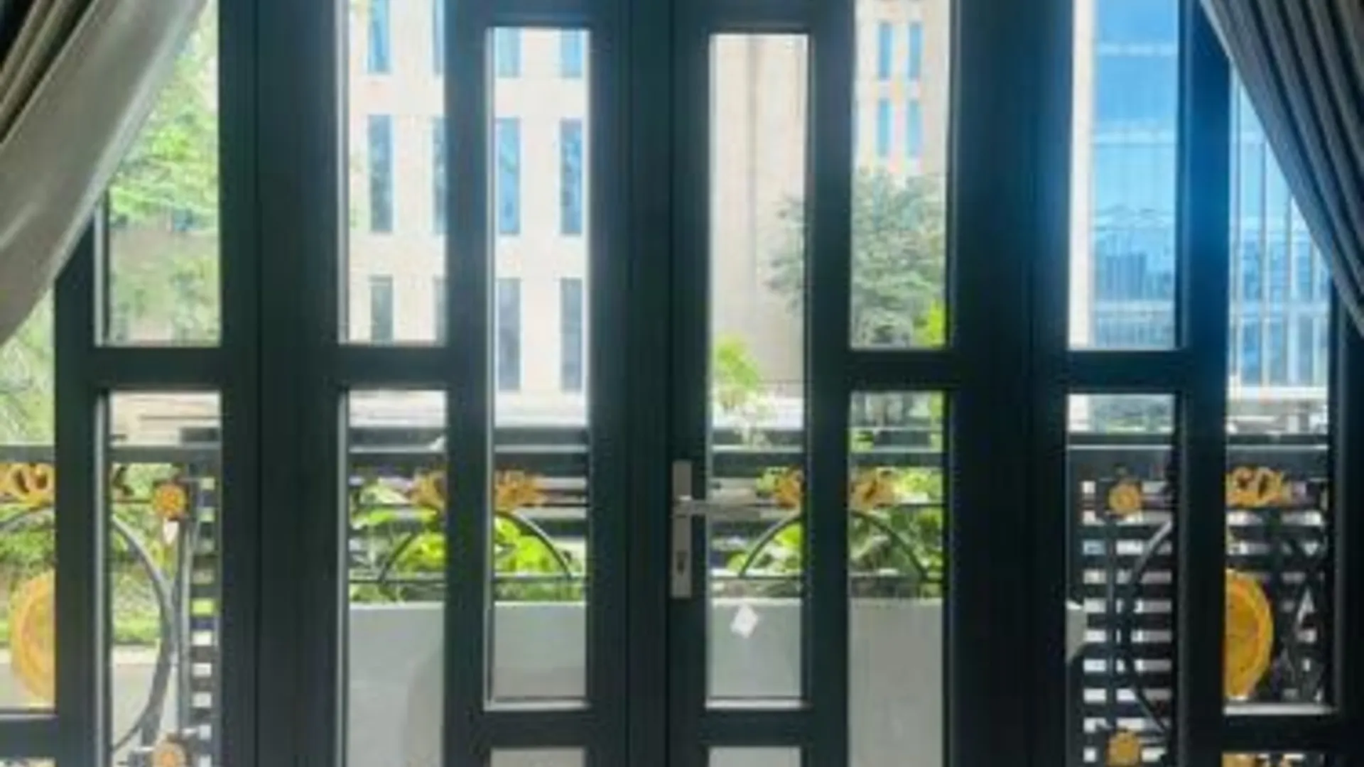 호치민 Khách Sạn Minh Thịnh 호텔 스위트룸